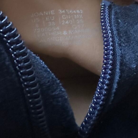 Calvin Klein Joanie Dark Blue Suede Ankle Booties – Women’s 8 - Picture 8 of 8